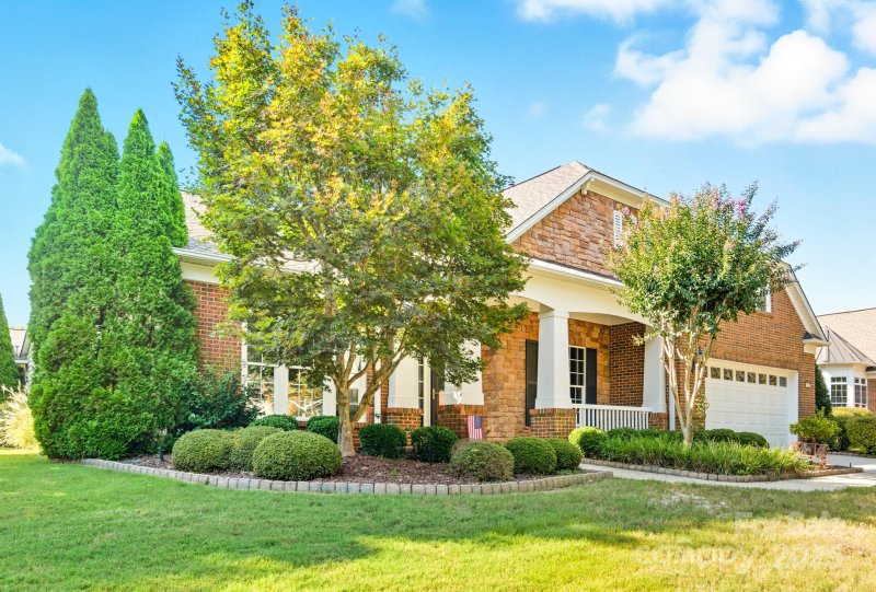 Property image 3 of 9332 Whistling Straits Drive in Sun City Carolina Lakes, Fort Mill, SC 29707