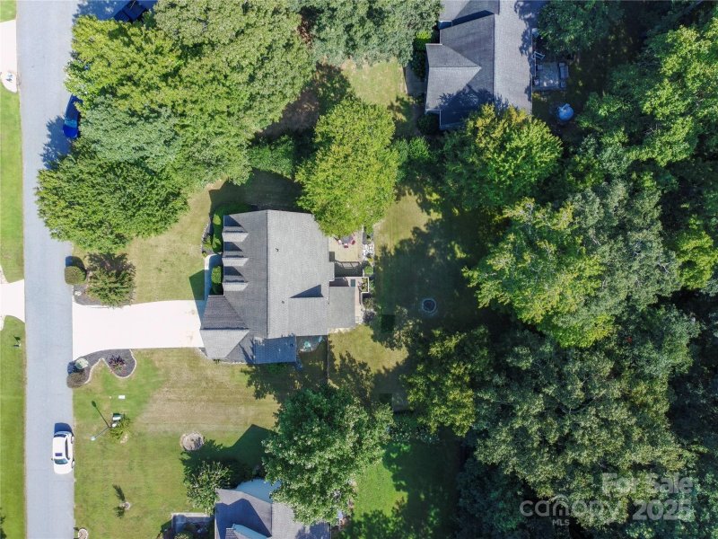 Property image 5 of 6464 Winding Creek Lane in Rock Springs, Denver, NC 28037