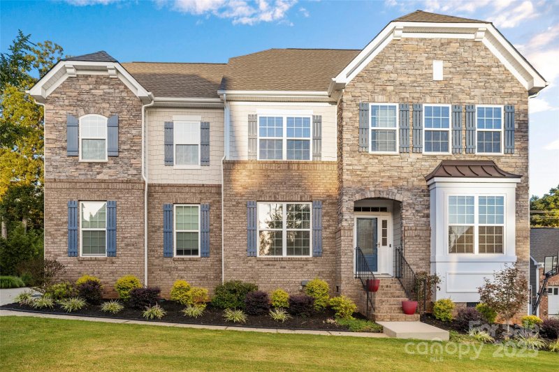 Property image 2 of 16001 Arabian Mews Lane in Southern Trace, Charlotte, NC 28278