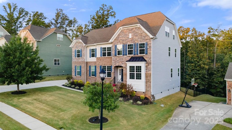 Property image 3 of 16001 Arabian Mews Lane in Southern Trace, Charlotte, NC 28278