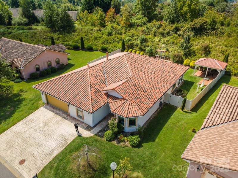 Property image 5 of 39 Pacifico Drive in Bonito Ocaso in Crowell Farms, Asheville, NC 28806