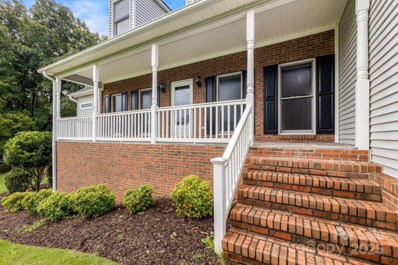 Property image 4 of 170 Stoneybrook Way in Stoneybrook, Tryon, NC 28782