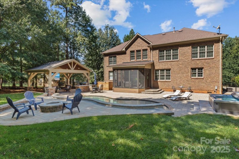 Property image 4 of 162 E Cold Hollow Farms Drive in The Farms, Mooresville, NC 28117