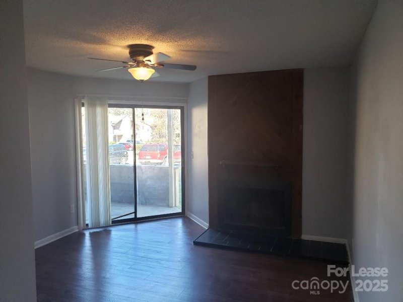 Property image 3 at 4416 Sharon Chase Drive, Charlotte, NC 28215