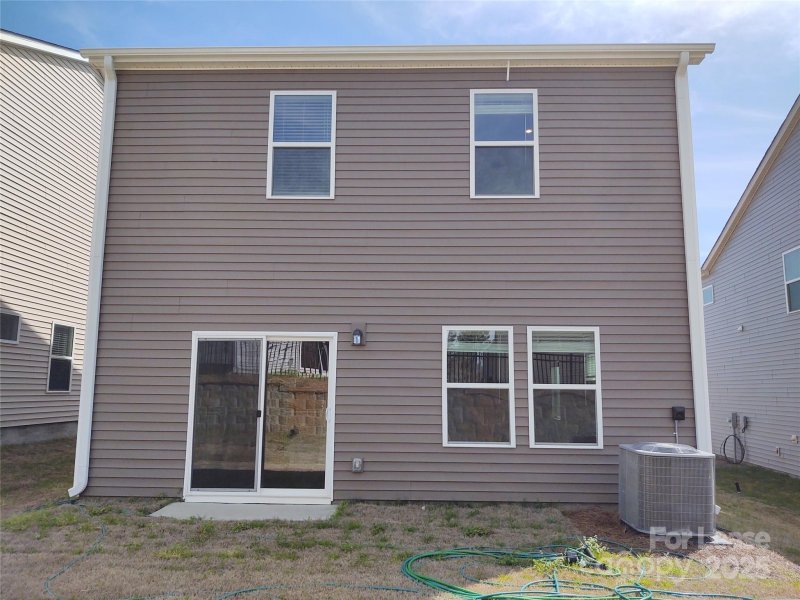 Property image 2 of 326 Hyssop Court in Anniston Chase, Fort Mill, SC 29715