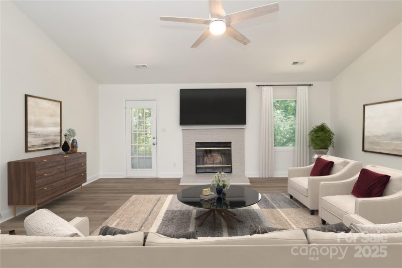 Property image 4 at 8339 Houndstooth Drive, Charlotte, NC 28227