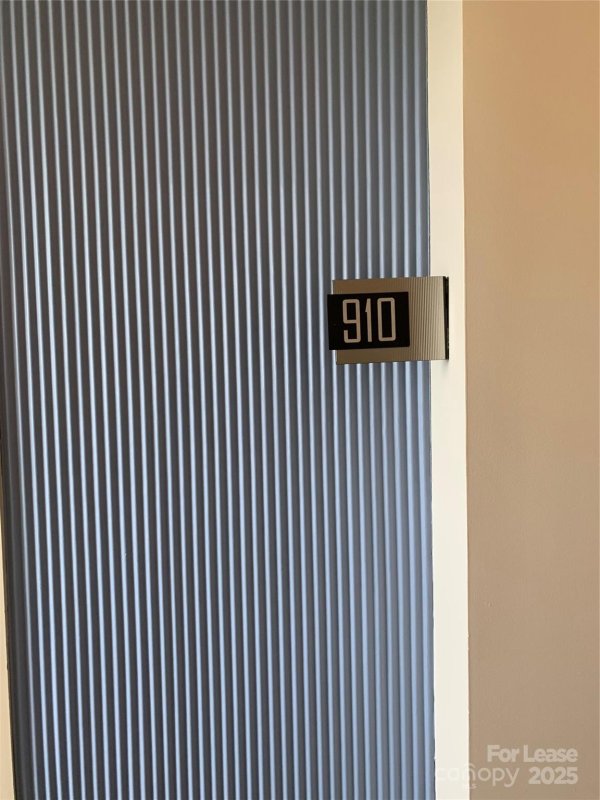 Property image 3 at 505 E 6th Street, Charlotte, NC 28202