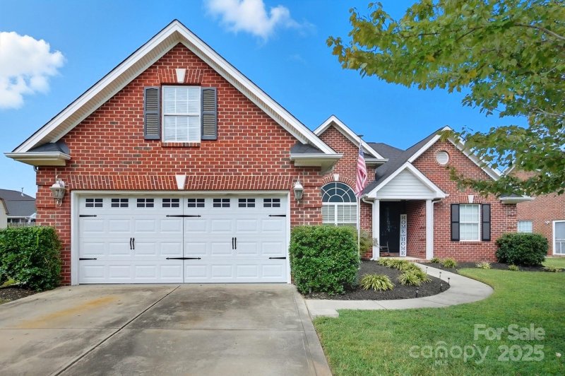 Property image 2 of 12639 Hill Pine Road in Bethel Glen, Midland, NC 28107