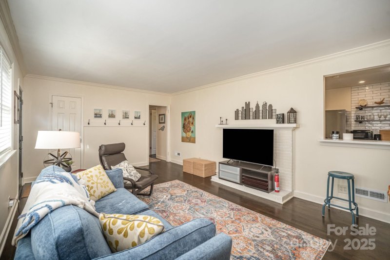 Property image 2 at 5211 Manning Road, Charlotte, NC 28269