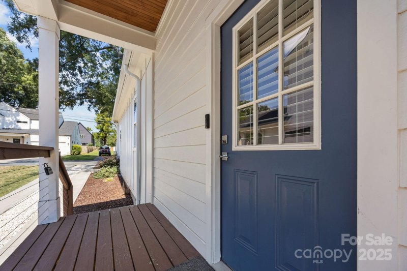 Property image 2 at 1220 Pamlico Street, Charlotte, NC 28205