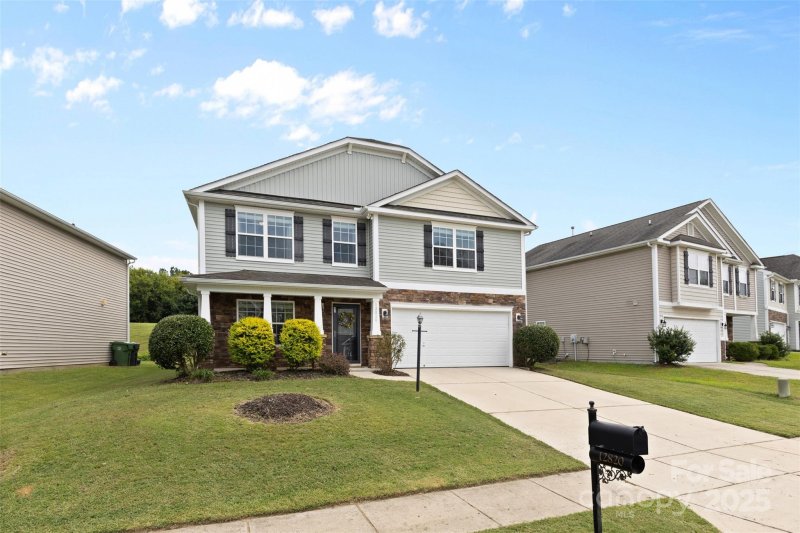 Property image 2 at 12820 Settlers Trail Court, Charlotte, NC 28278
