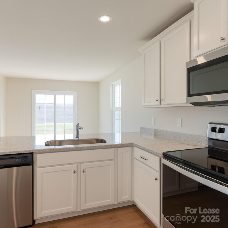 Property image 4 at 9354 Creedmore Hills Drive, Charlotte, NC 28214