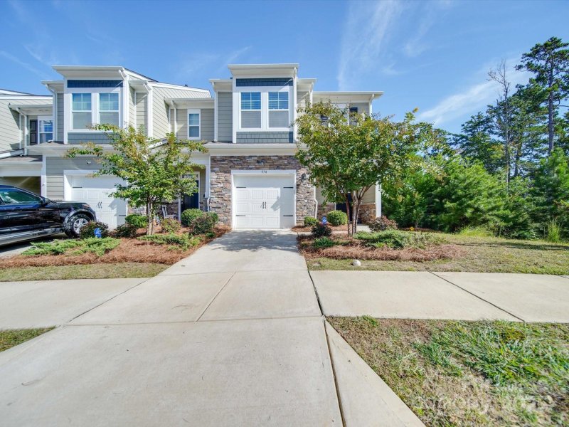 Property image 2 of 574 Altamonte Drive in The Village At Ivy Ridge, Clover, SC 29710