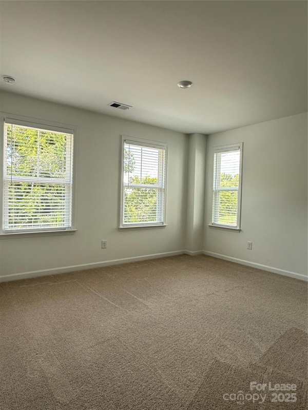 Property image 5 at 5019 Westmead Lane, Charlotte, NC 28262