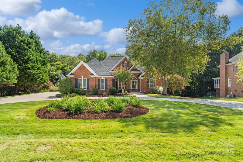 1116 Torrington Circle