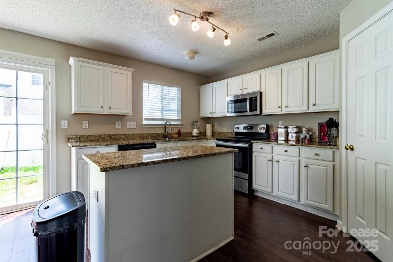 Property image 5 at 9530 Drains Bay Court, Charlotte, NC 28214