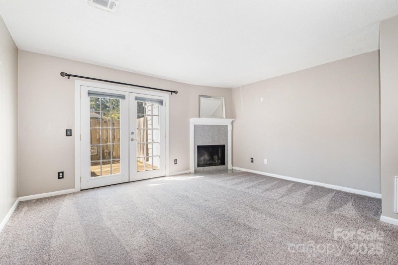 Property image 5 of 3120 Heathstead Place in Southpark, Charlotte, NC 28210