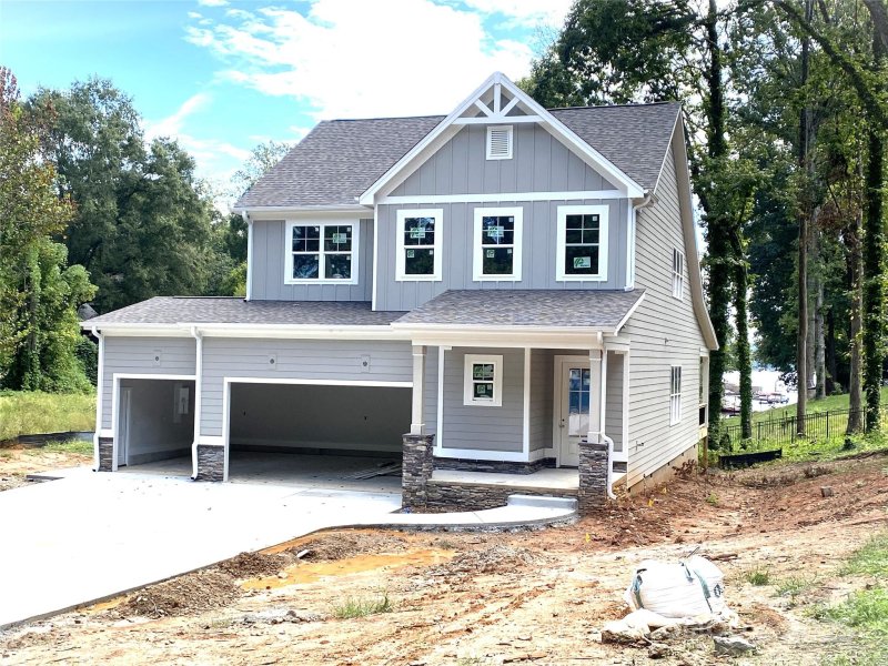 Crystal Bay, Mooresville Community