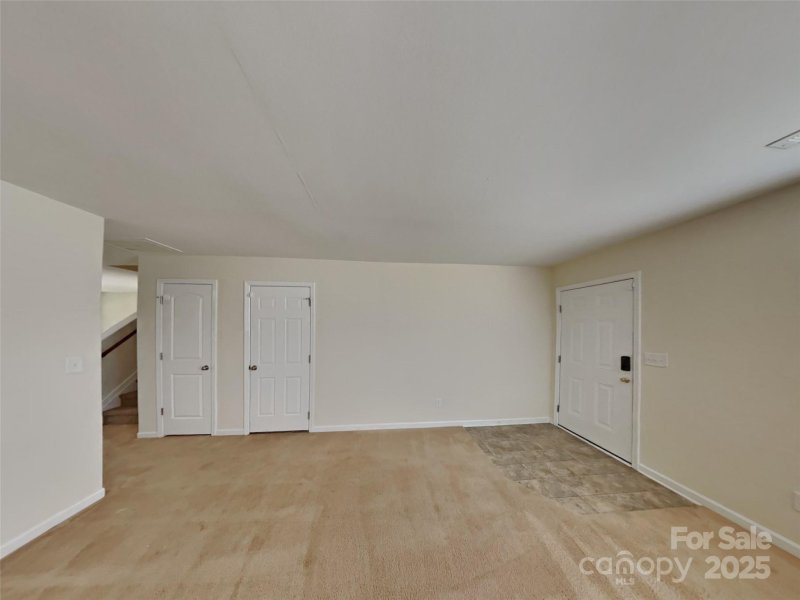 Property image 4 of 9339 Bradstreet Commons Way in Crossley Village, Charlotte, NC 28215