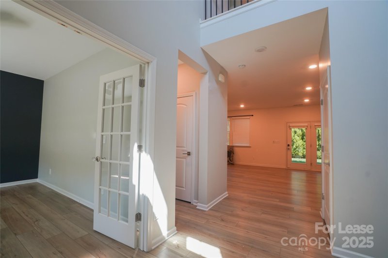 Property image 2 at 16126 Flame Azalea Court, Charlotte, NC 28278