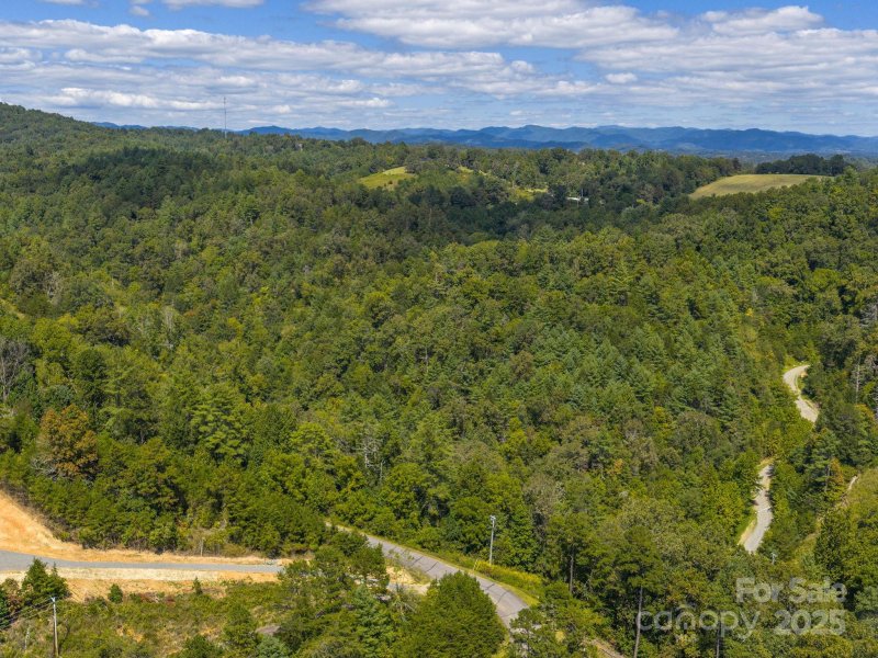 Property image 4 of 0000 Highland Creek Drive in River Highlands at Madison Crs, Marshall, NC 28753