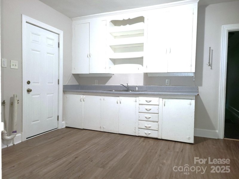 Property image 2 at 1606 N Allen Street, Charlotte, NC 28205