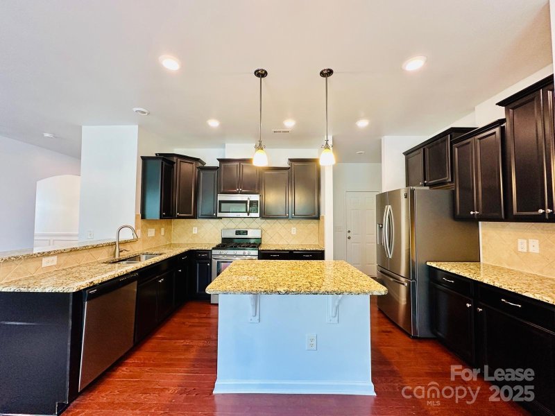 Property image 4 at 10325 Solar Way, Charlotte, NC 28278