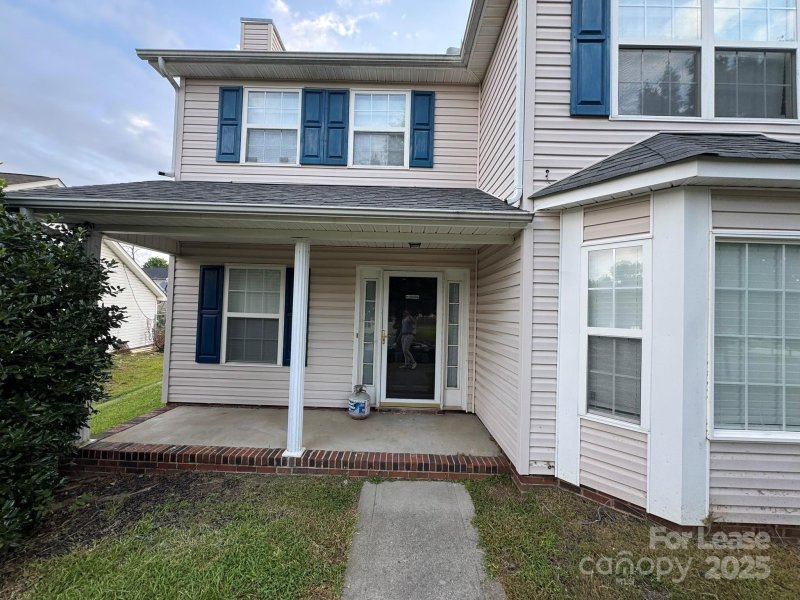 Property image 2 of 8821 Cameron Spring Road in Woods At Coulwood, Charlotte, NC 28214