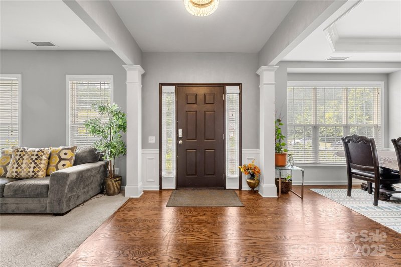 Property image 3 of 8709 Barrelli Court in Reavencrest, Charlotte, NC 28277