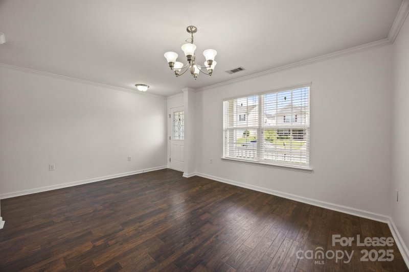 Property image 5 of 2873 Village Center Drive in Spencer Mountain Village, Dallas, NC 28034