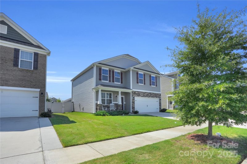 Property image 2 at 4918 Traynor Road, Charlotte, NC 28216