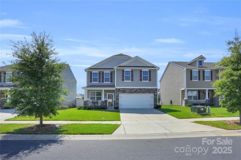 Property image 3 at 4918 Traynor Road, Charlotte, NC 28216