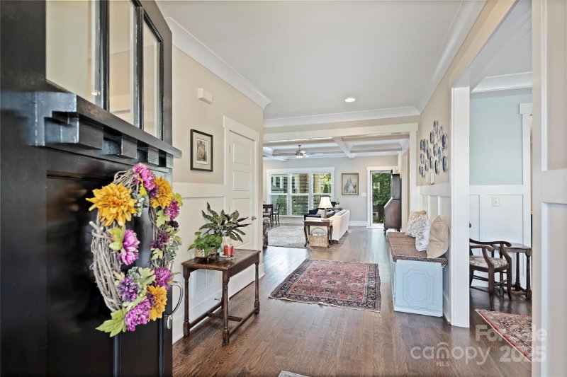 Property image 4 at 617 Waco Street, Charlotte, NC 28204