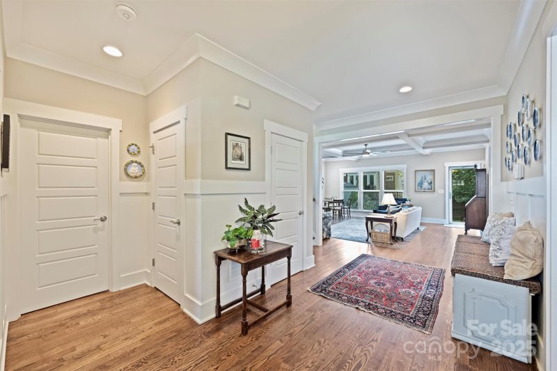 Property image 5 at 617 Waco Street, Charlotte, NC 28204