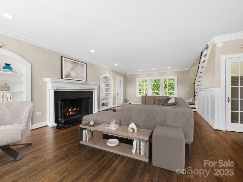 Property image 5 of 41 Malvern Walk in Malvern Walk, Asheville, NC 28806