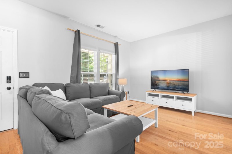 Property image 4 at 9522 Cadman Court, Cornelius, NC 28031