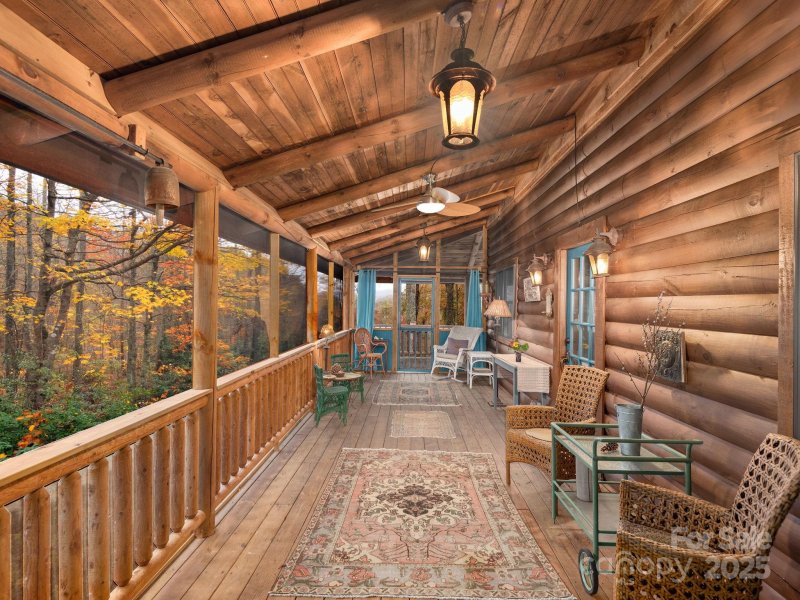 Property image 5 of 102 Carriage Drive in Fairview Pointe, Fairview, NC 28730