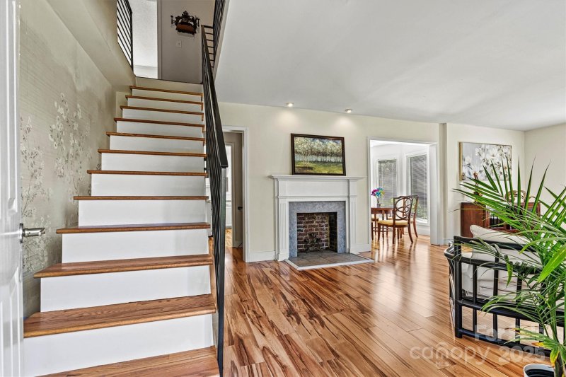 Property image 5 of 1107 South Point Road in South Point, Belmont, NC 28012