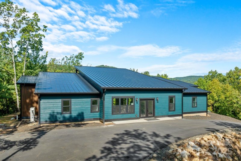 Property image 2 of 42 S Feather Falls Trail in Catawba Falls Preserve, Old Fort, NC 28762