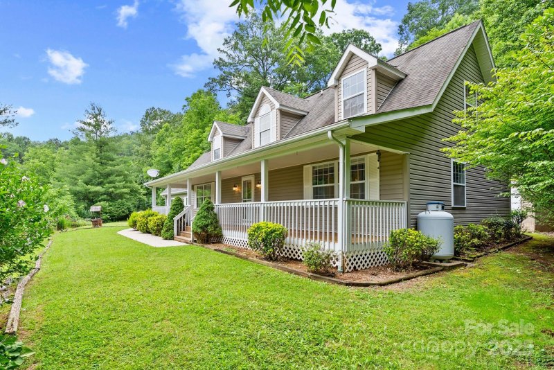 Property image 2 at 252 Beechwood Drive, Sylva, NC 28779