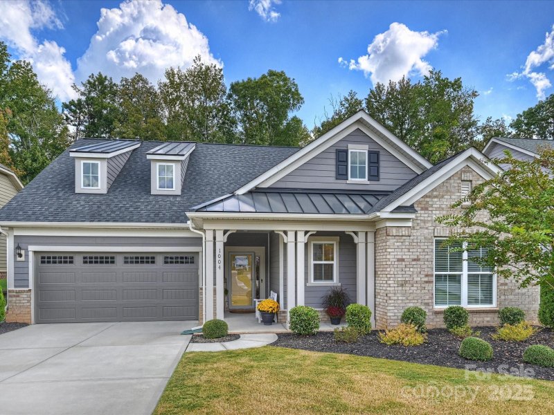 Property image 2 of 1004 Moose Trail in Southstone, Matthews, NC 28104