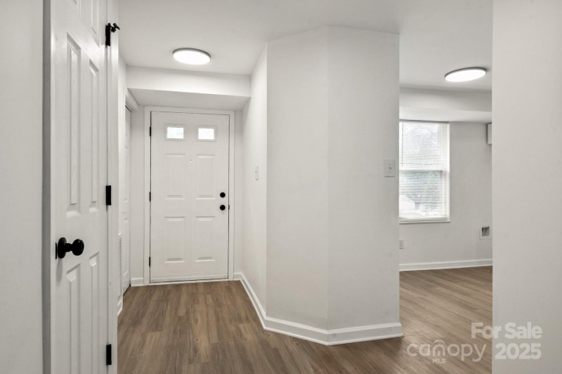 Property image 3 at 1369 Maple Shade Lane, Charlotte, NC 28270