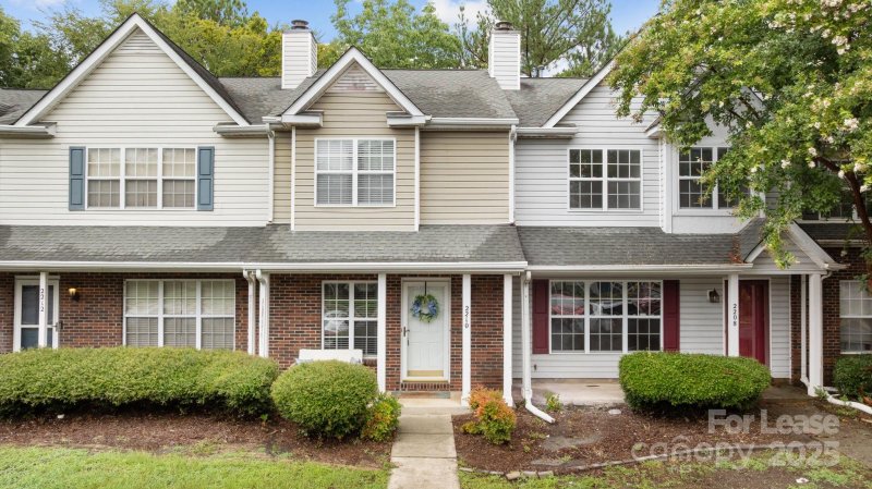 Property image 2 at 2210 Cigar Court, Charlotte, NC 28273