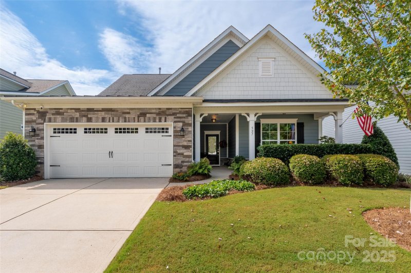 527 Trillium Way
