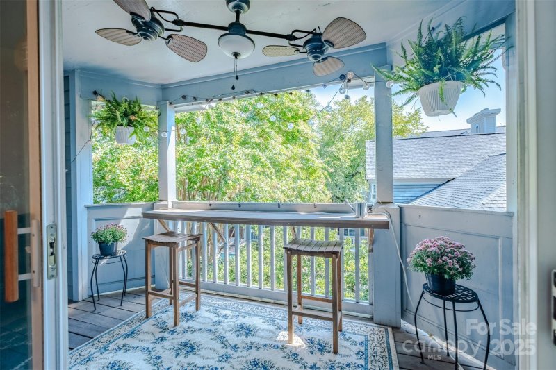 Property image 2 of 505 N Graham Street in Fourth Ward, Charlotte, NC 28202