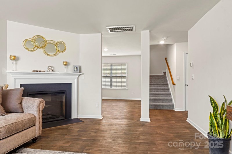 Property image 4 of 1331 Mifflin Lane in The Mills at Long Creek, Dallas, NC 28034