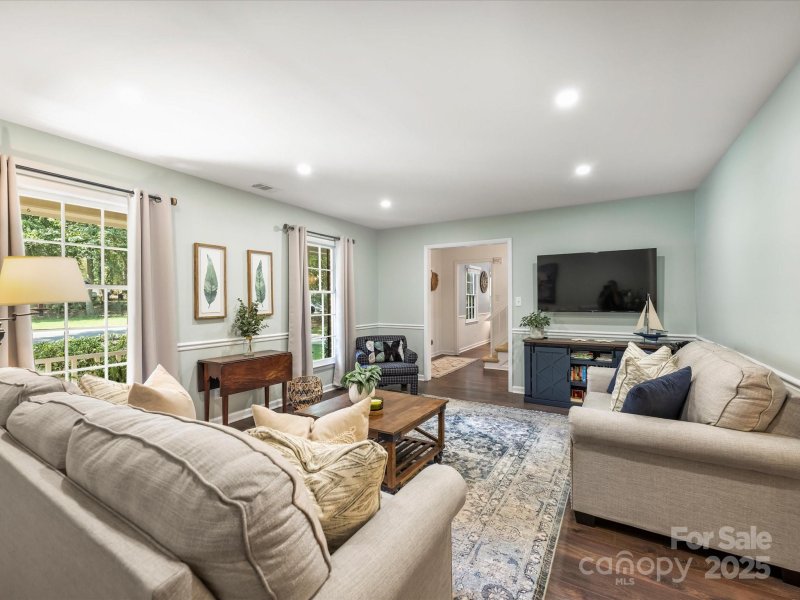 Property image 4 at 8319 Braeside Court, Charlotte, NC 28270