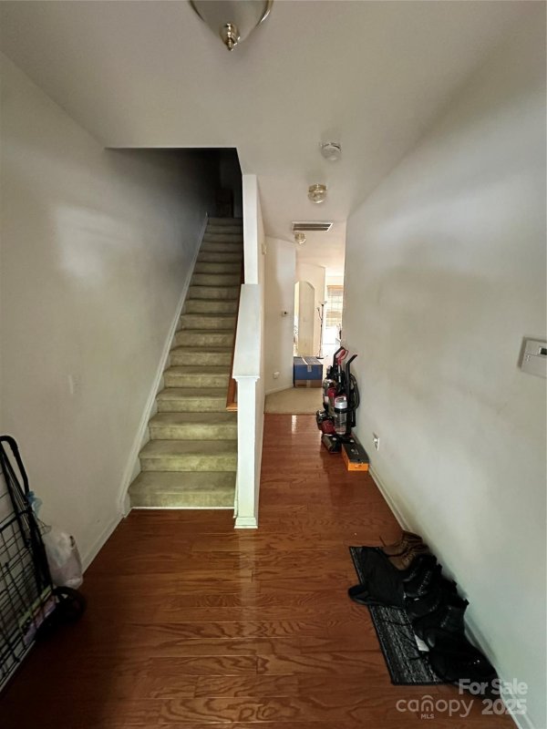 Property image 4 of 5220 Glenlea Walk Lane in Glenlea Park, Charlotte, NC 28216