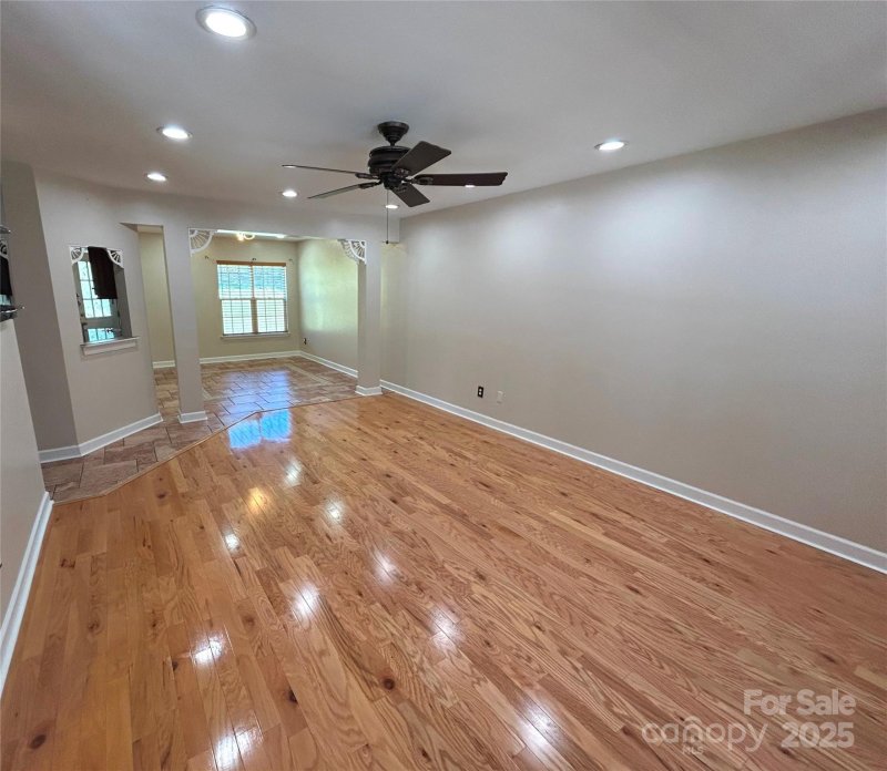 Property image 2 of 1946 9th Street Place in Windsong Village, Hickory, NC 28602