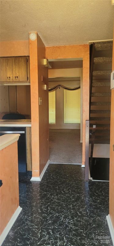 Property image 2 of 7607 Holly Grove Court in Holly Grove, Charlotte, NC 28227